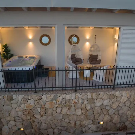 4 Bedroom Beautiful In * Sevid