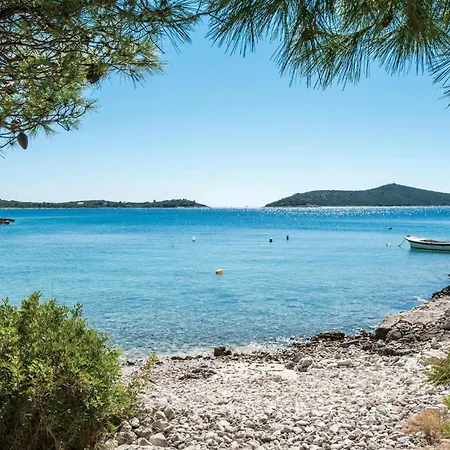 Holiday home 4 Bedroom Beautiful In *