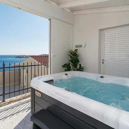 Holiday home 4 Bedroom Beautiful In